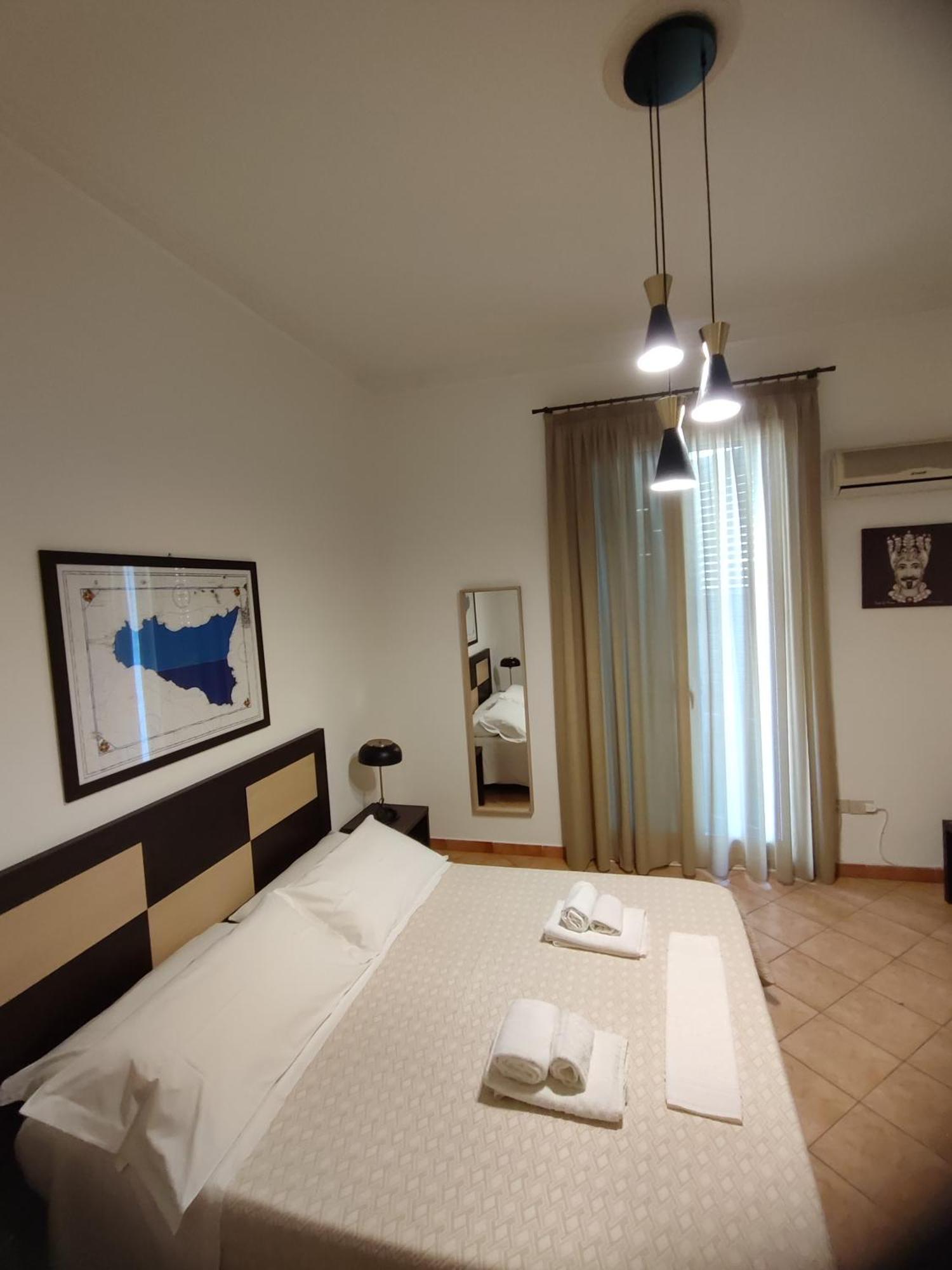 Le Stanze Di Ruggero Hotel Palermo Kültér fotó